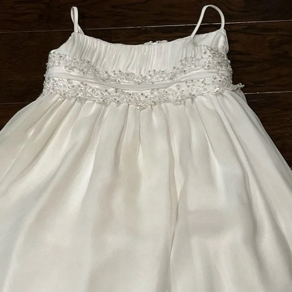 Elegant White Kids Dress size 3